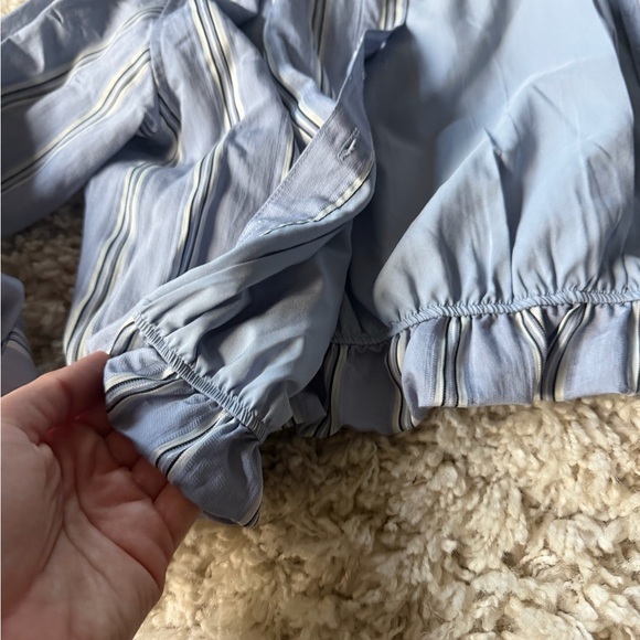 A New Day Light Blue and White Striped cropped chic stylish belly shirt long Top - Picture 5 of 6